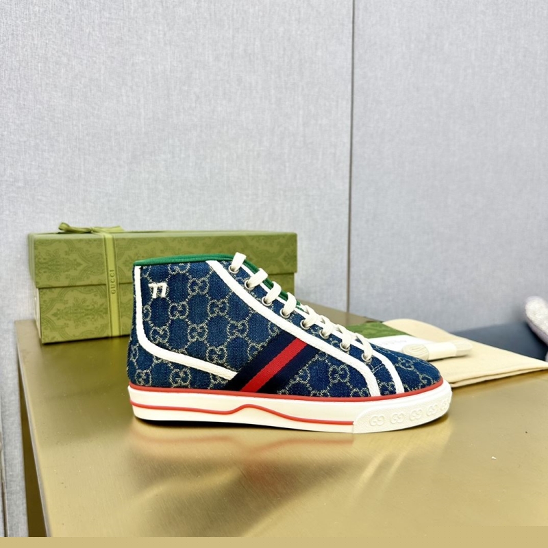 G*u*i casual shoes